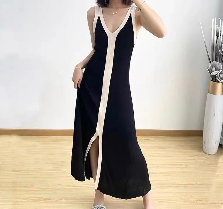 Mariah Timeless Black & White Monochrome Knitted Midi Dress