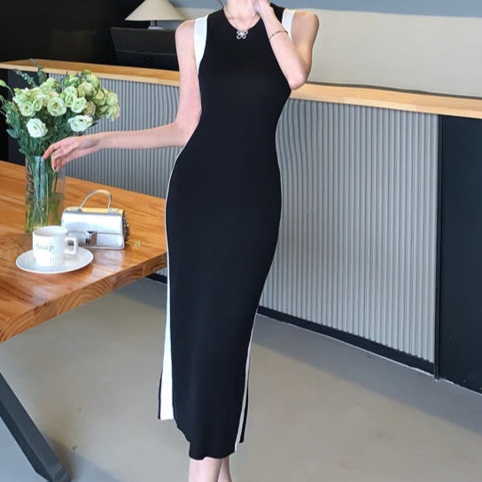 Juniper Elegant Knit Midi Dress