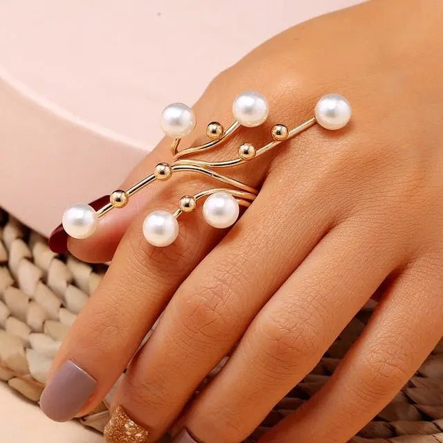 Elegant Luxe Large Pearl Crystal Rings - House Of Reese