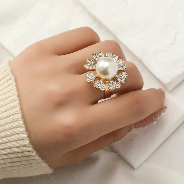 Elegant Luxe Large Pearl Crystal Rings - House Of Reese