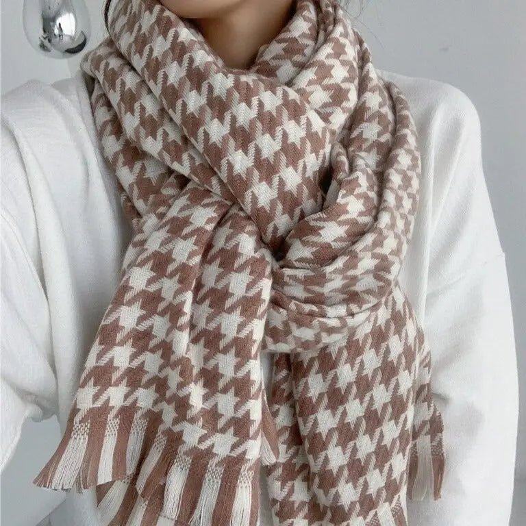 Sidney Houndstooth Wool Scarf - House Of Reese